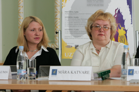 GAUDEAMUS1.PNG (91642 bytes)