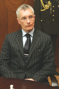 GUTMANIS.PNG (101555 bytes)