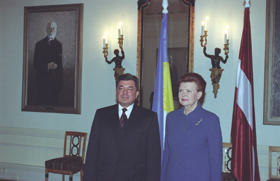 VEST3.PNG (85752 bytes)