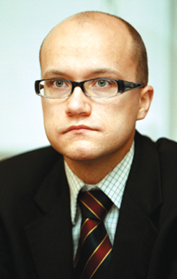 KORCAGINS.PNG (106570 bytes)