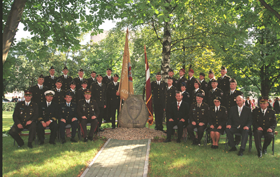 KL01.PNG (123159 bytes)