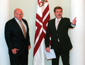 EMSIS.PNG (108027 bytes)