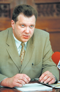 SPURDZINS.PNG (122554 bytes)