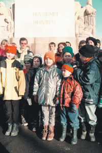 BERNI.PNG (128907 bytes)