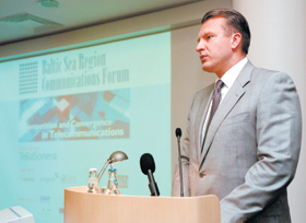 SAKARI.PNG (101451 bytes)