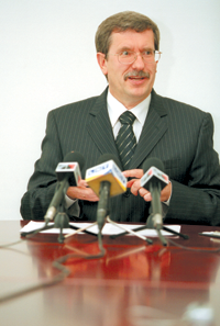 EMSIS1.PNG (107948 bytes)