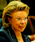 02.PNG (48261 bytes)