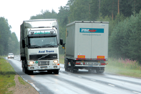 AUTO.PNG (94428 bytes)