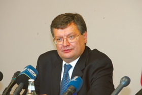 UKRAINIS.PNG (81141 bytes)