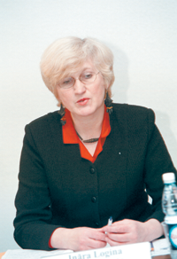 LOGINA.PNG (97759 bytes)