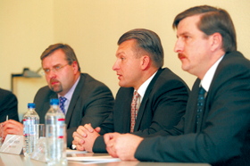 PASTS.PNG (100889 bytes)