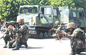 KARAVIRI.PNG (106188 bytes)