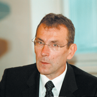 PIEBALGS2.PNG (68481 bytes)