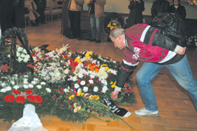 ZOLTOKS2.PNG (114309 bytes)