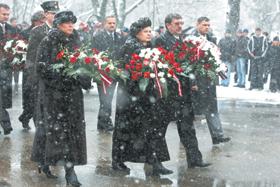 ARMIJA03.PNG (120423 bytes)