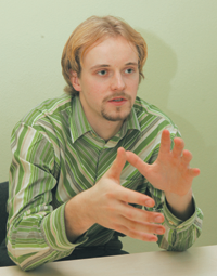 POPELIS.PNG (98265 bytes)