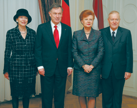 VACIJA04.PNG (111212 bytes)