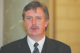 KUCINSKIS.PNG (80949 bytes)