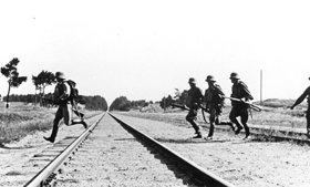 VIRSNIEKI02.PNG (31463 bytes)