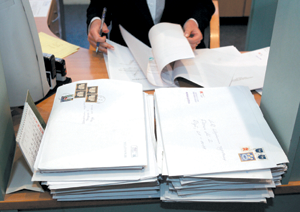 PIRMAAA.PNG (106773 bytes)