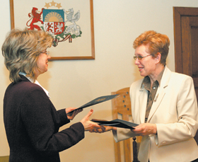 DRUVIETE.PNG (128392 bytes)