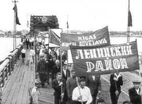 GADADIENA2.PNG (43552 bytes)