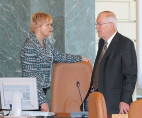 GUDELE.PNG (134175 bytes)