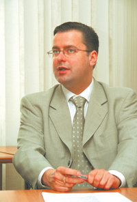 BEINAROVICS.PNG (111031 bytes)