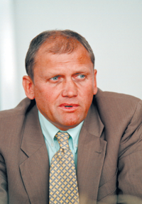 KALEJS.PNG (107857 bytes)