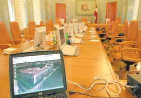 MINKAB.PNG (106912 bytes)