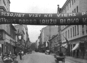 VESTURE3.PNG (43062 bytes)