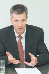 PABRIKS.PNG (97750 bytes)