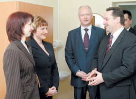 VESELIBA.PNG (108818 bytes)