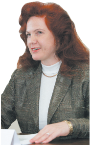 APPLE.PNG (101782 bytes)