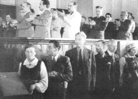 VESTURE3.PNG (45034 bytes)