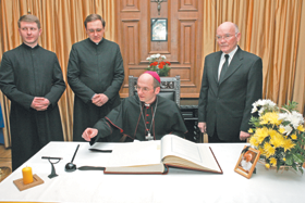 BISKAPSLAPELIS.PNG (101079 bytes)