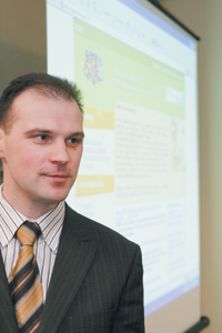 LICITIS.PNG (101924 bytes)