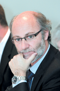 PRADO.PNG (122315 bytes)