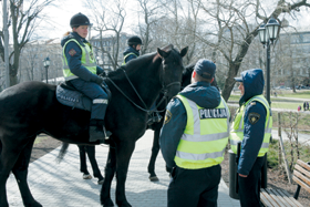 ZIRGI.PNG (120509 bytes)