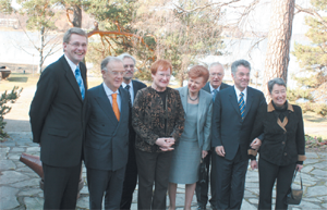 PIRMAAA.PNG (123471 bytes)