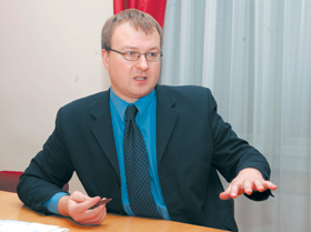 MUCINS.PNG (91714 bytes)