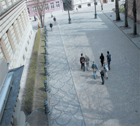 12.PNG (146536 bytes)