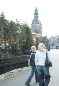 23.PNG (96636 bytes)