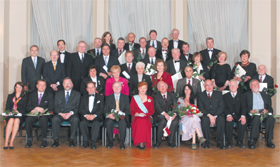 01.PNG (91967 bytes)