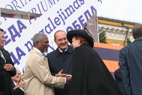 A_VIKE3.PNG (100076 bytes)