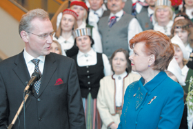 A_VIKE7.PNG (105416 bytes)