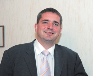 LEJA1.PNG (122972 bytes)