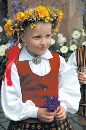 PIRMAAAA.JPG (44248 bytes)