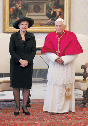 PIRMAAAA.JPG (37230 bytes)