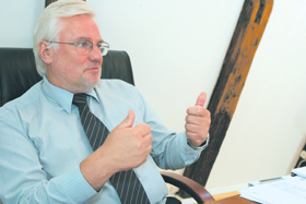 MAGONE.PNG (93988 bytes)